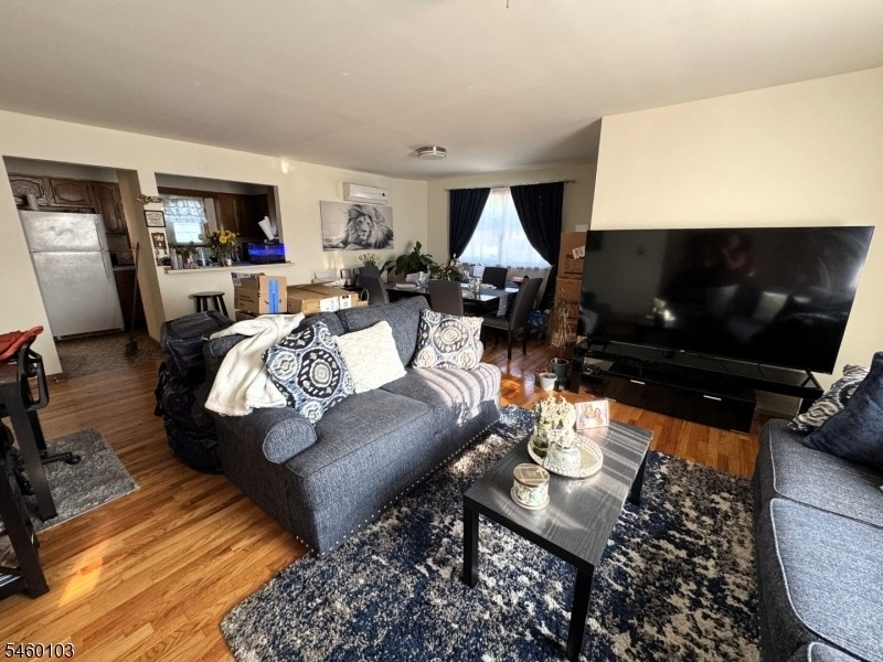 710 W Camplain Rd - Photo 2
