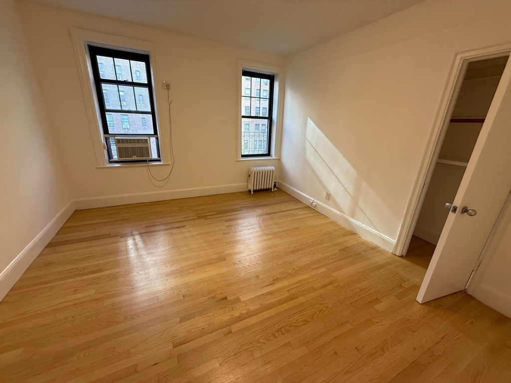 146 West 79th Street - Photo 5