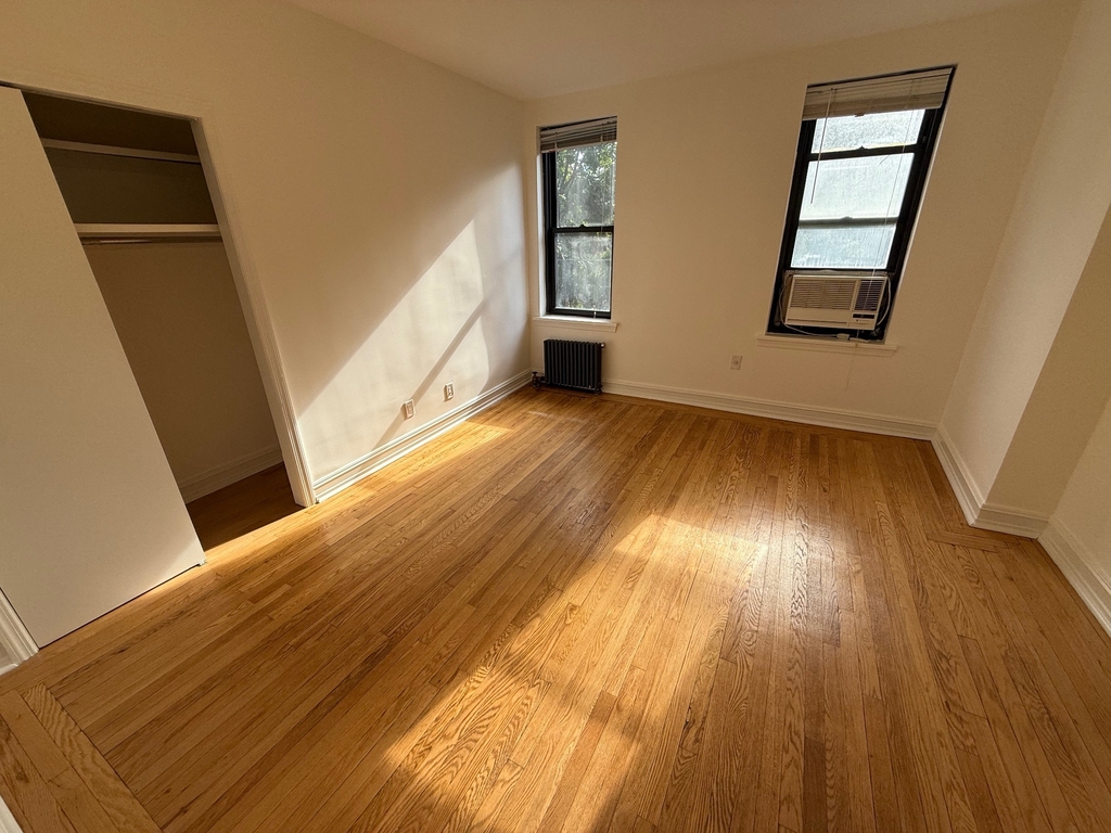 146 West 79th Street - Photo 4