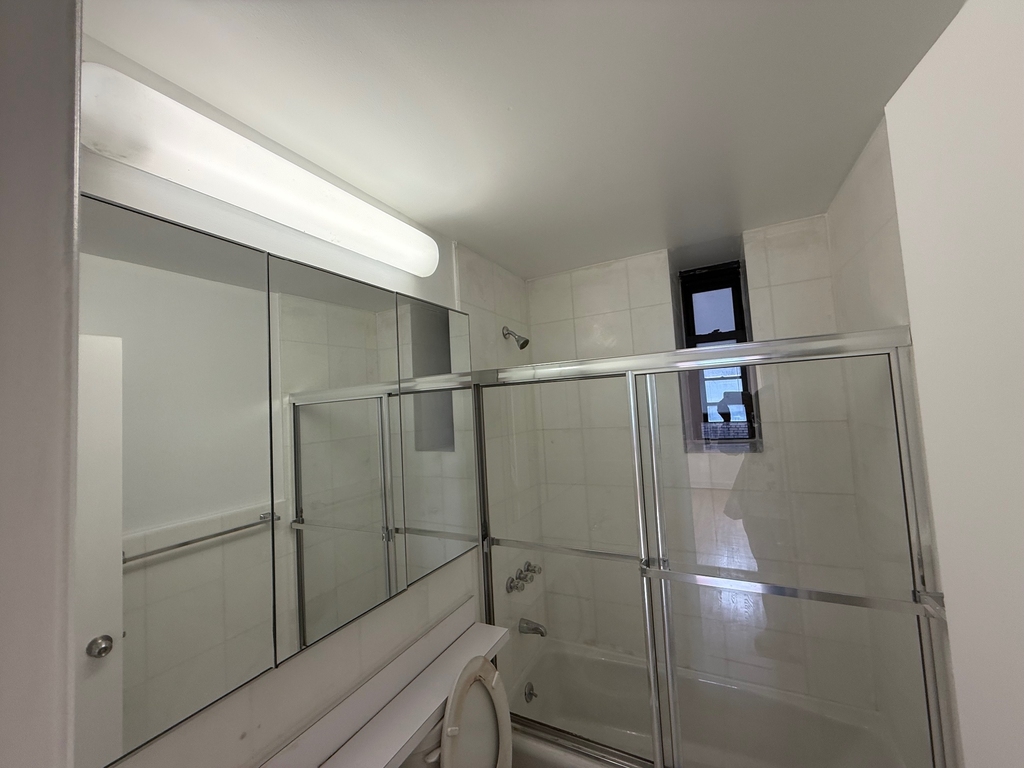 146 West 79th Street - Photo 3