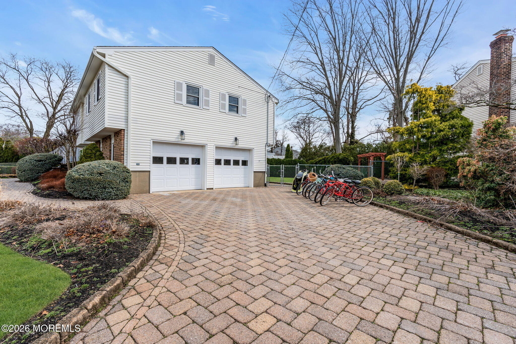 2412 Homestead Avenue - Photo 42