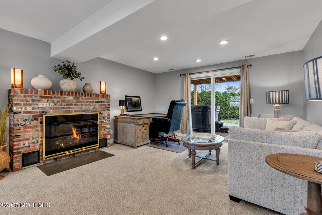 2412 Homestead Avenue - Photo 30