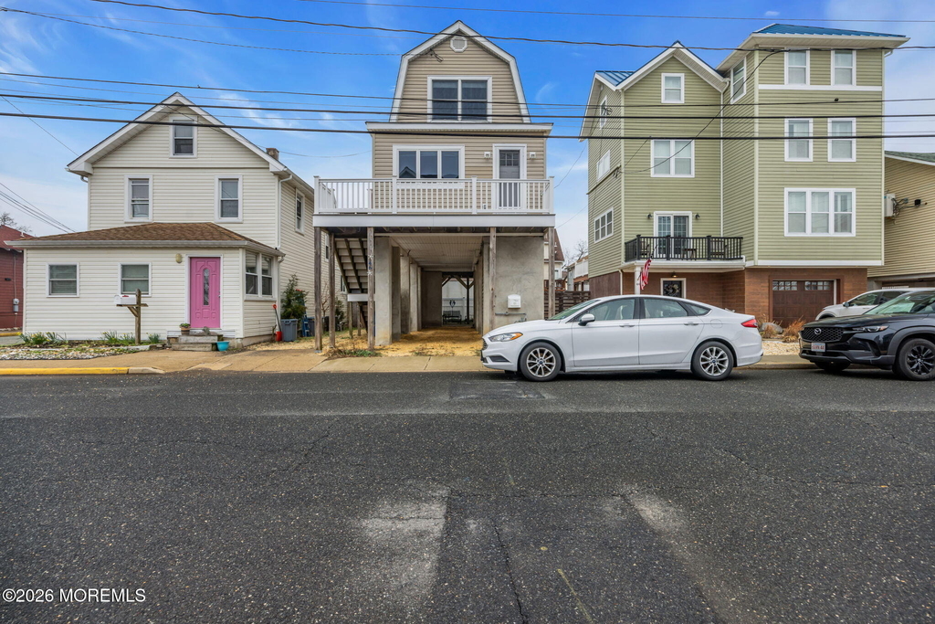 46 Barberie Avenue - Photo 2