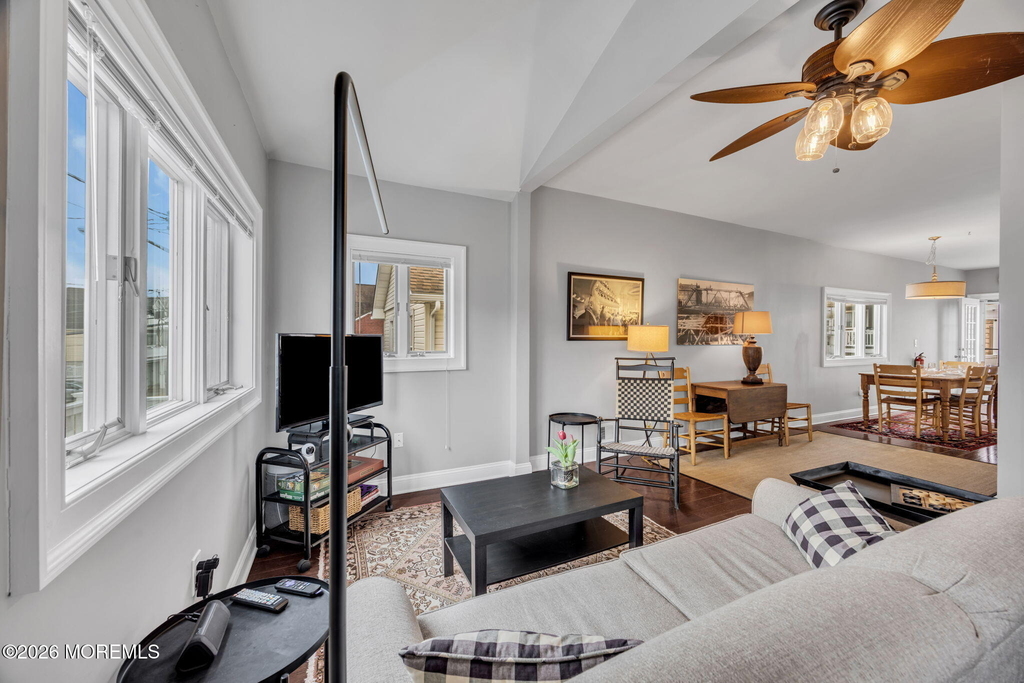 46 Barberie Avenue - Photo 3