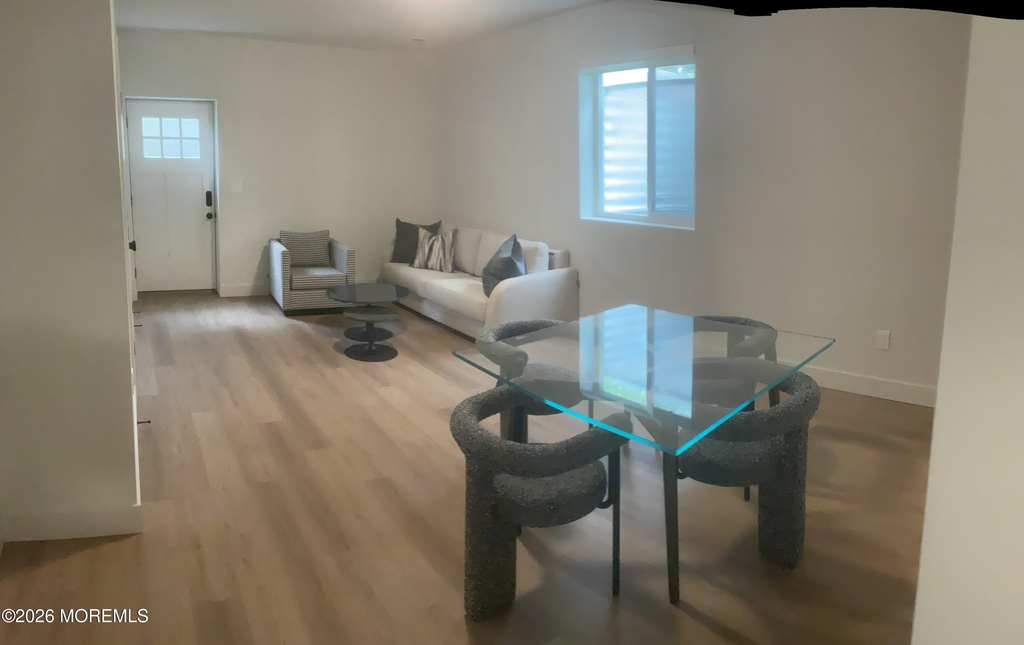 1376 Alvarado Avenue - Photo 8