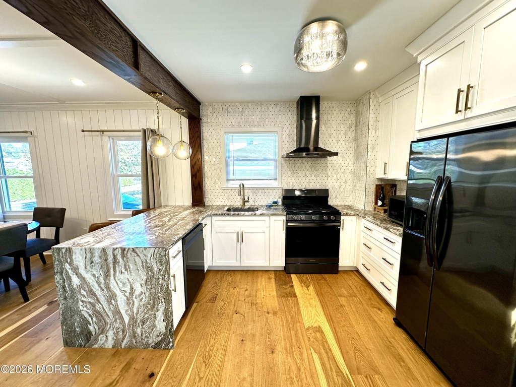 1308 Bridge Street - Photo 6