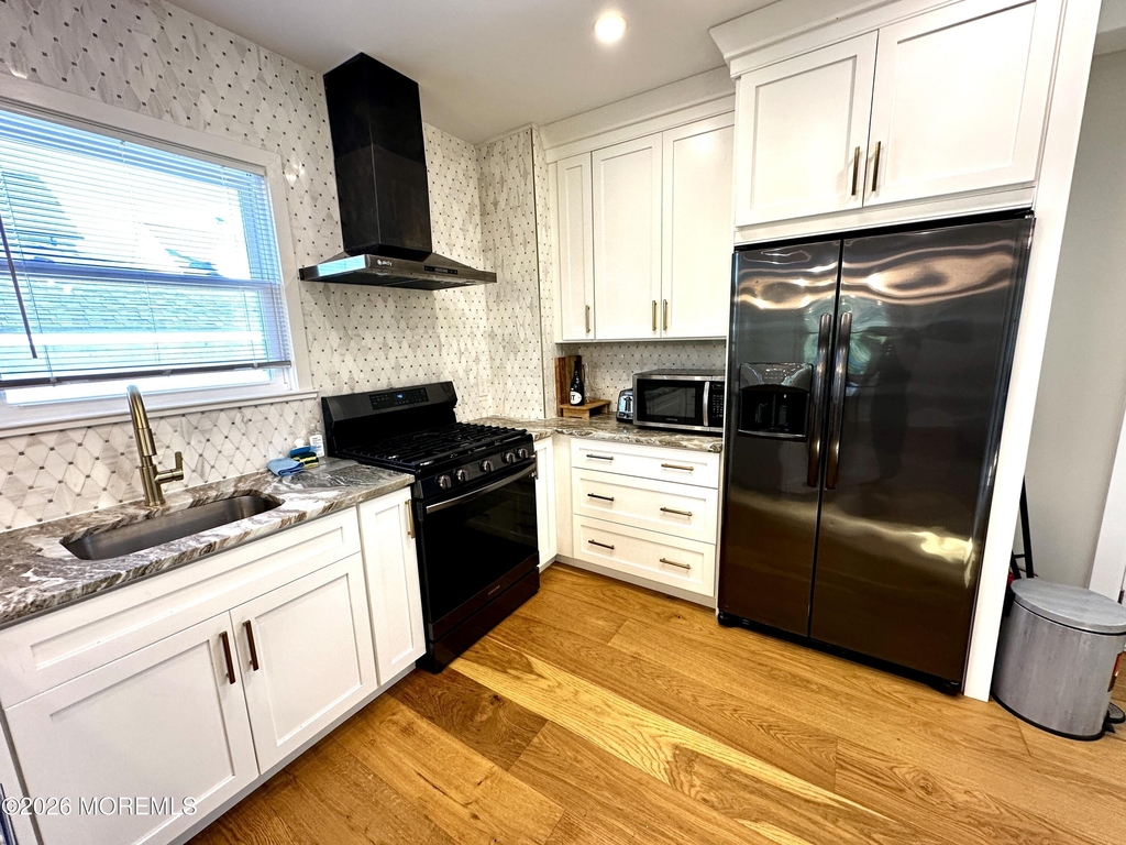 1308 Bridge Street - Photo 7