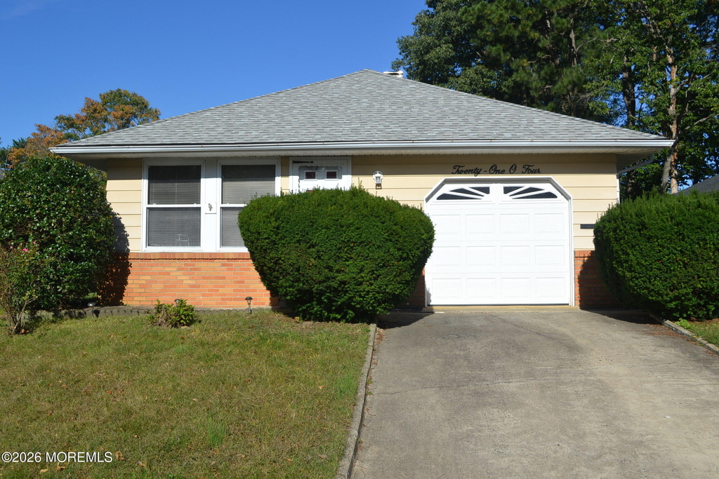 2104 Mount Hope Lane - Photo 0