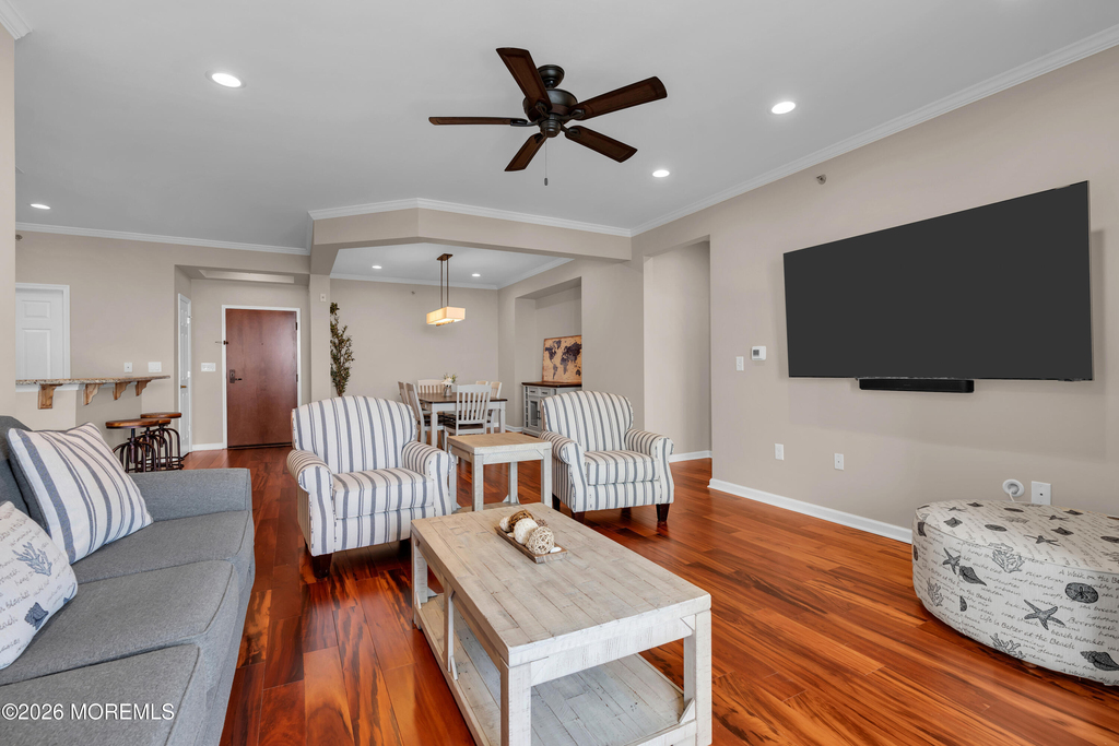 11 Cooper Avenue - Photo 8