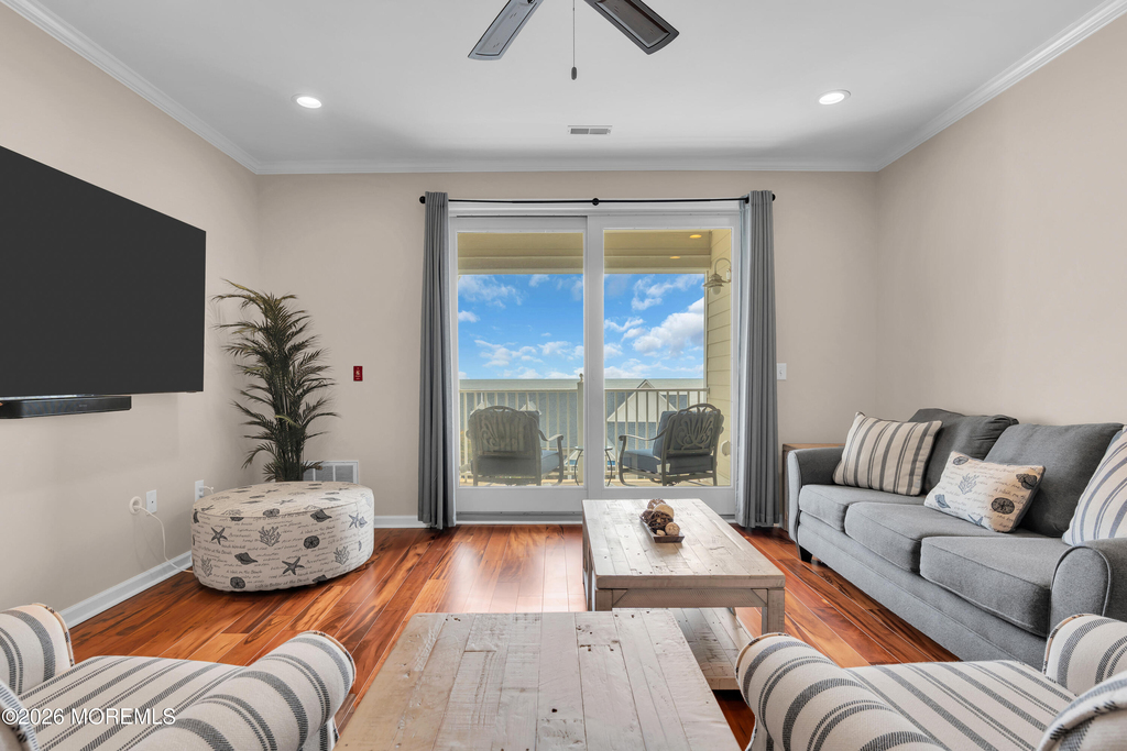 11 Cooper Avenue - Photo 6