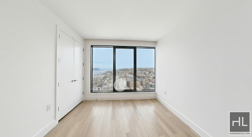 Hudson Street - Photo 9