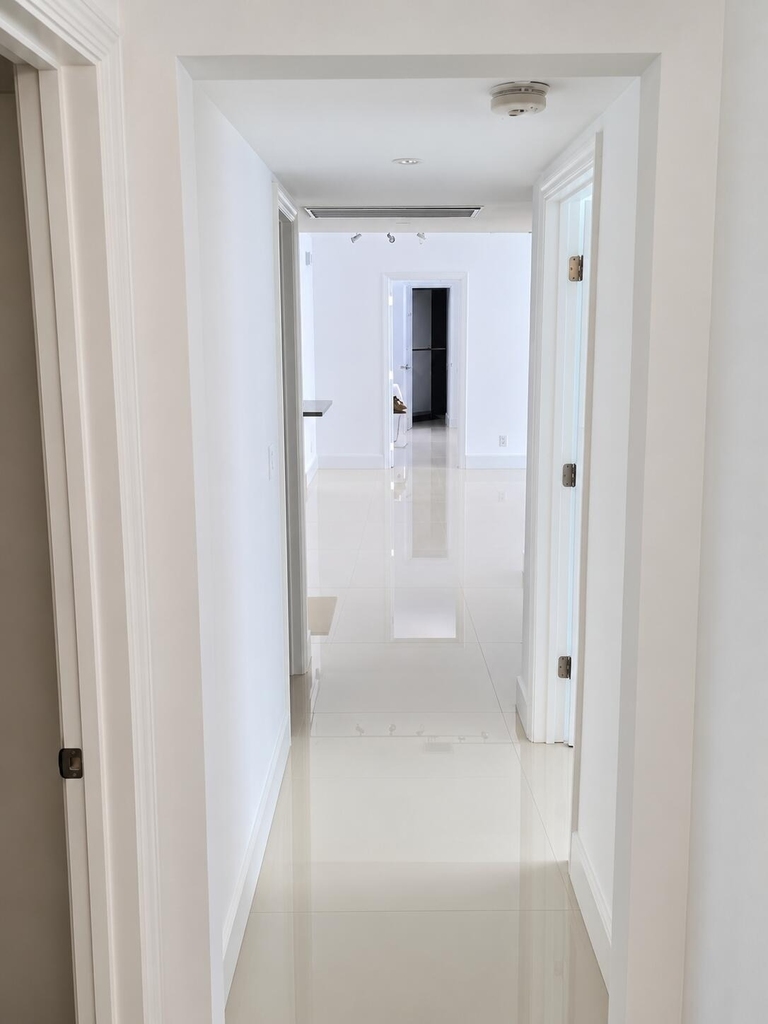 19380 Collins Avenue - Photo 11