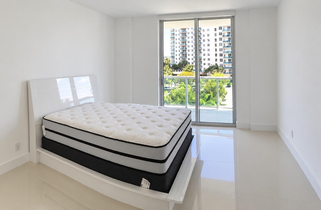 19380 Collins Avenue - Photo 15