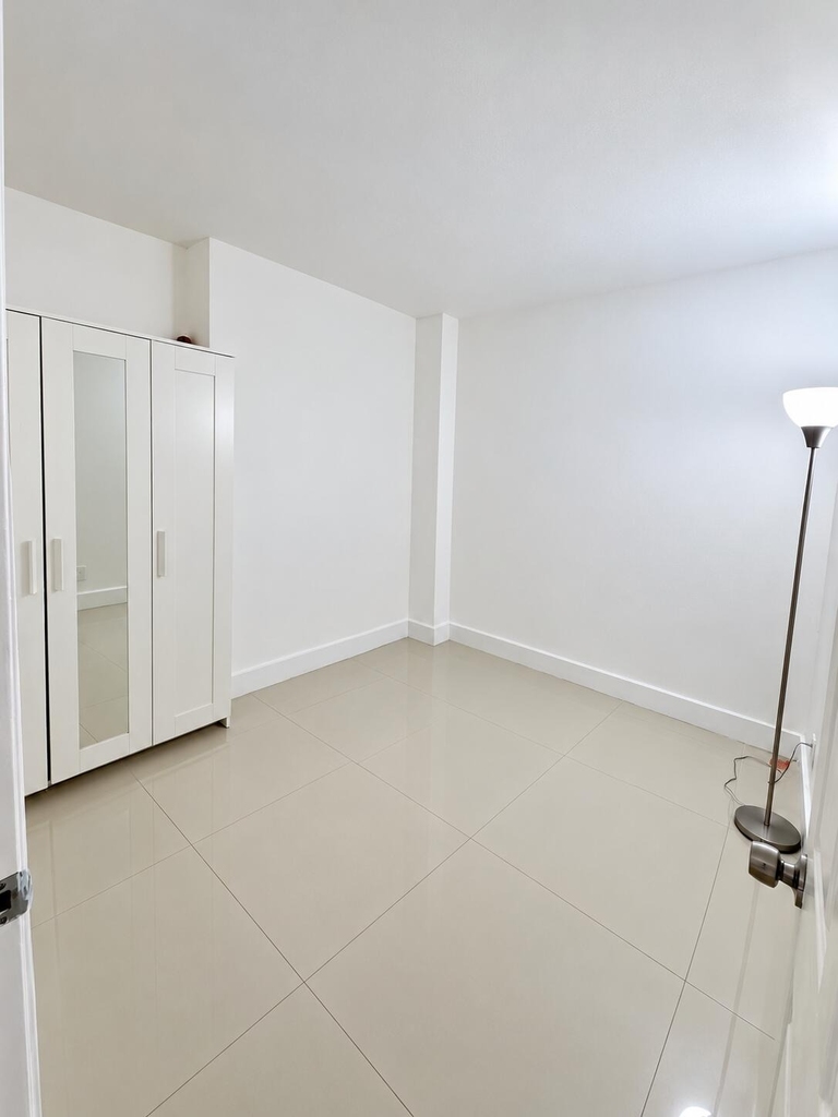 19380 Collins Avenue - Photo 20