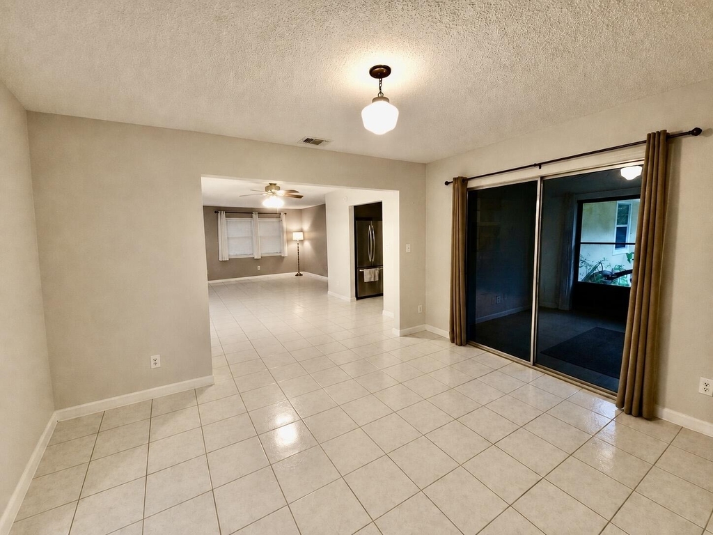 3033 Sw Collings Drive - Photo 5
