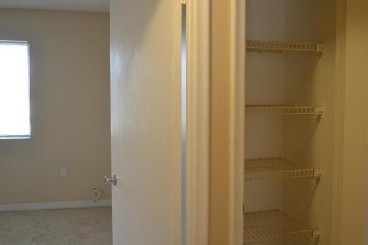 6100 Forest Hill Boulevard - Photo 9