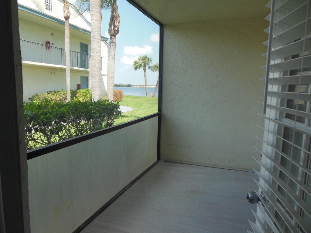 728 Executive Center Drive - Photo 12