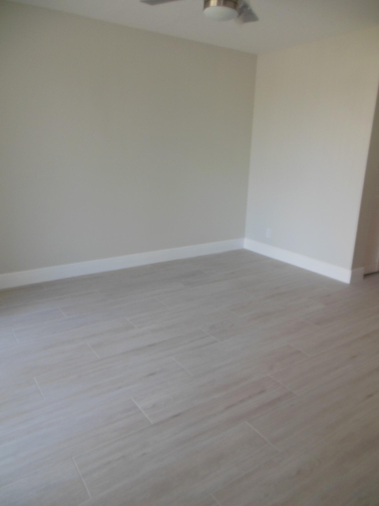 728 Executive Center Drive - Photo 9