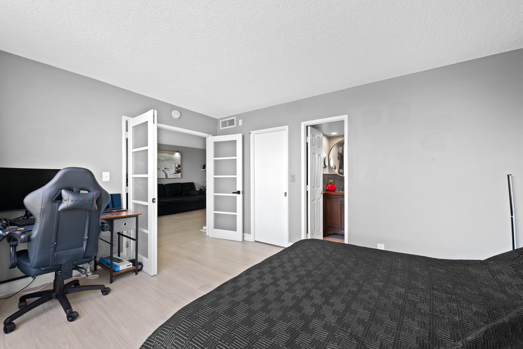 2901 S Palm Aire Drive - Photo 19