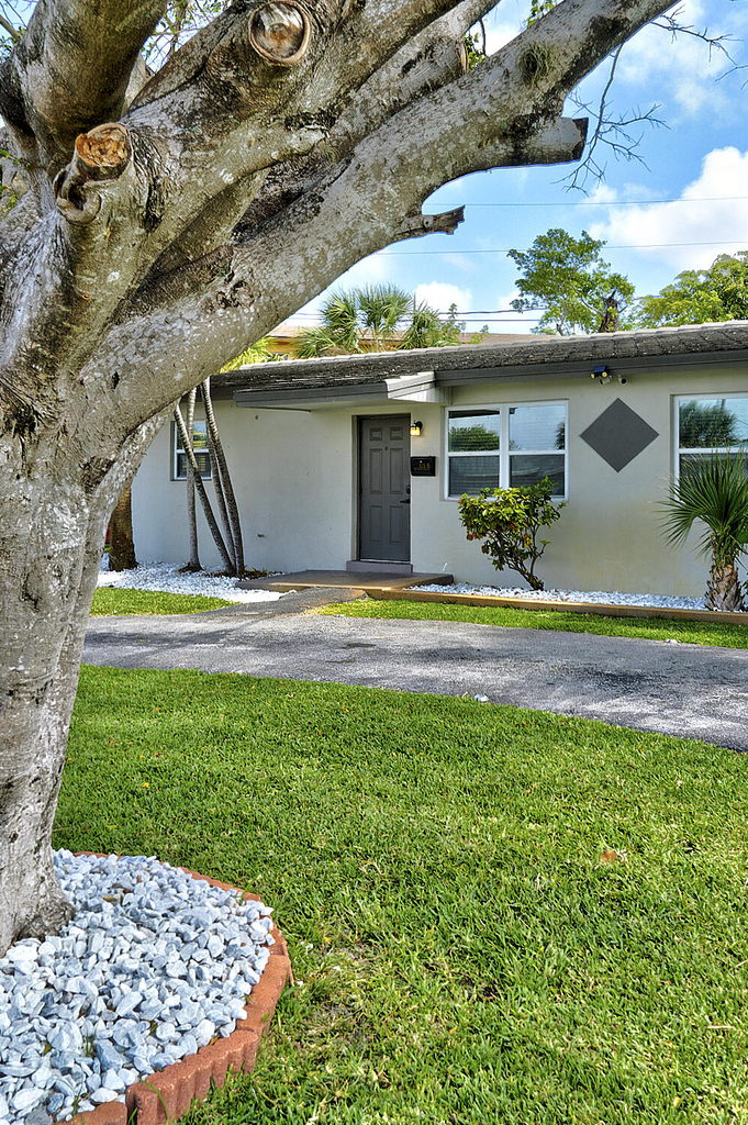 101 Ne 35th Street - Photo 22