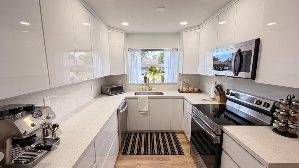 1699 Brae Burn Place - Photo 12