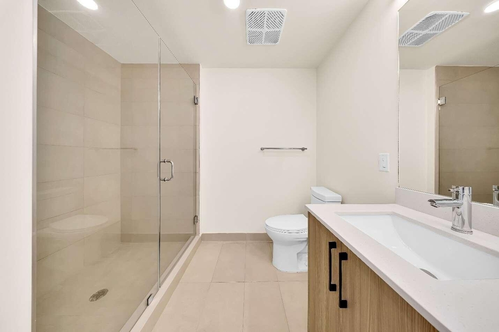 4301 Nw 7th Street - Photo 9