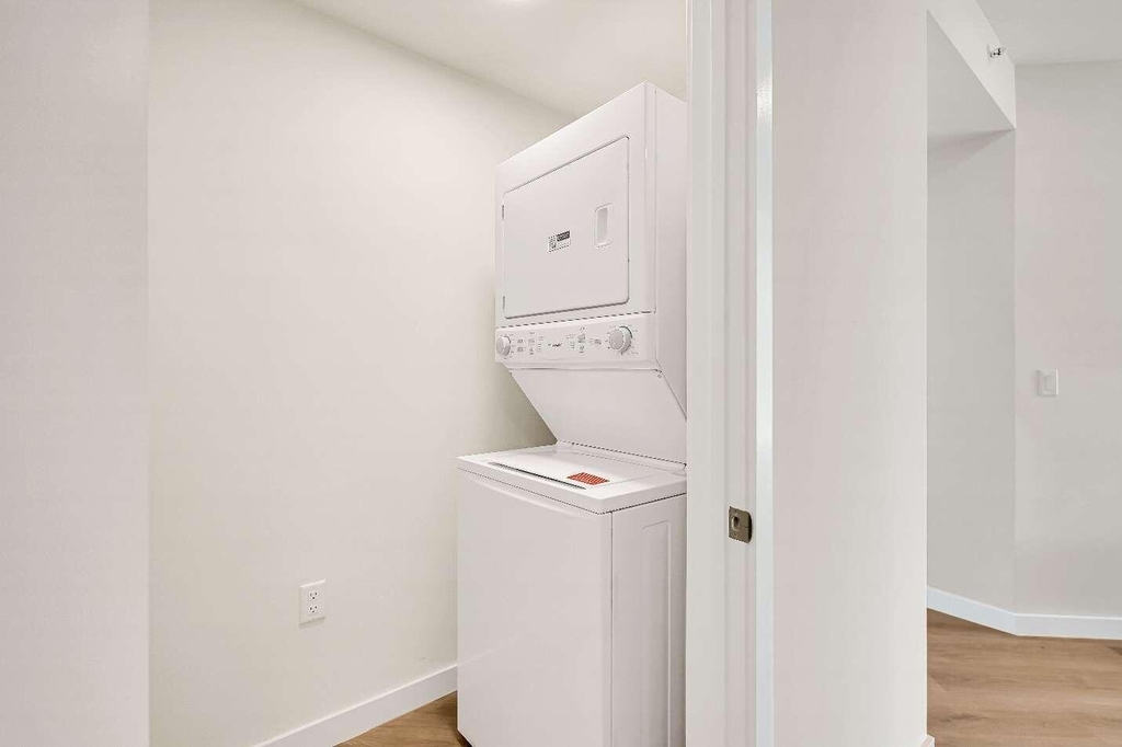 4301 Nw 7th Street - Photo 45