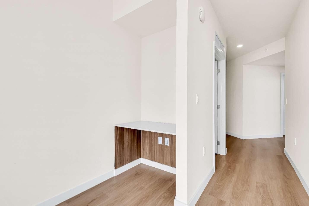 4301 Nw 7th Street - Photo 22