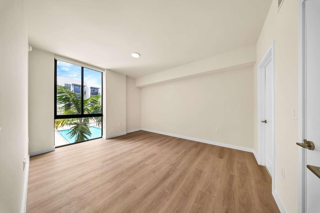 4301 Nw 7th Street - Photo 26