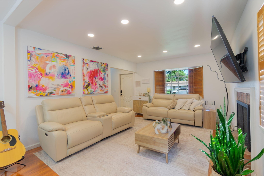 1551 Wyndcliff Drive - Photo 8