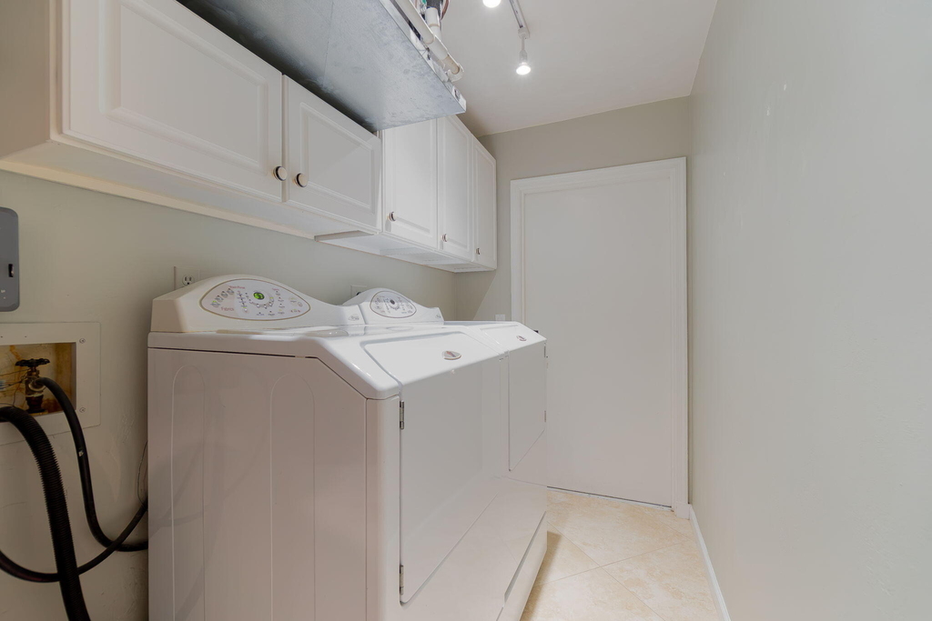 1551 Wyndcliff Drive - Photo 20