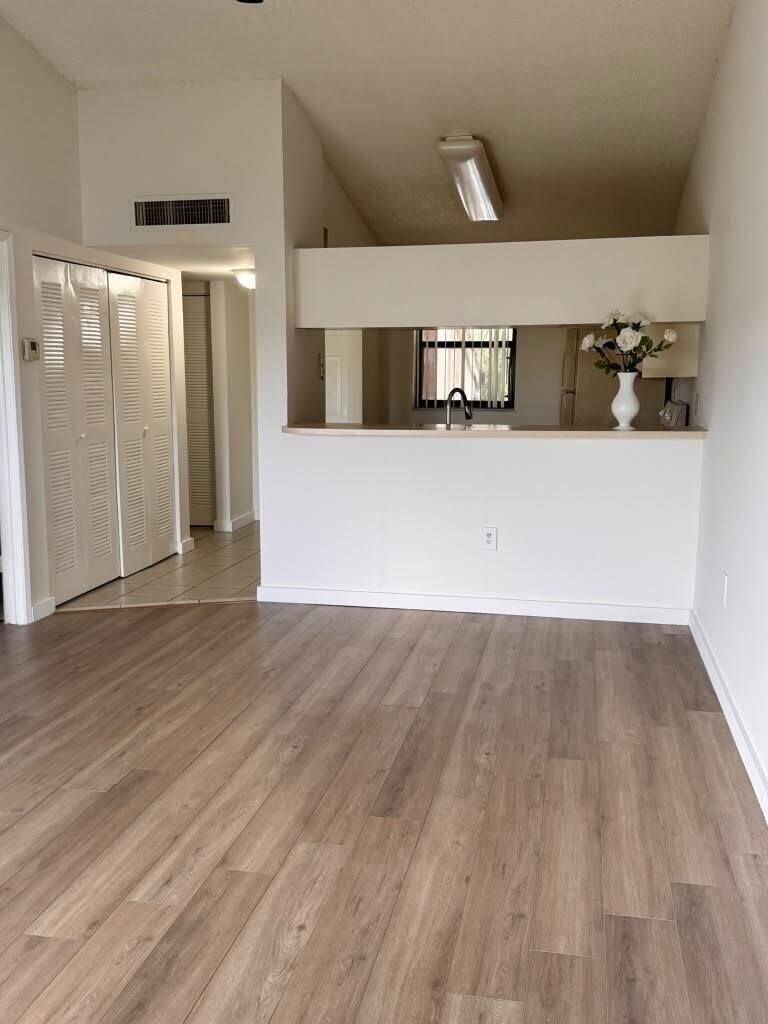 9887 Nob Hill Court - Photo 7