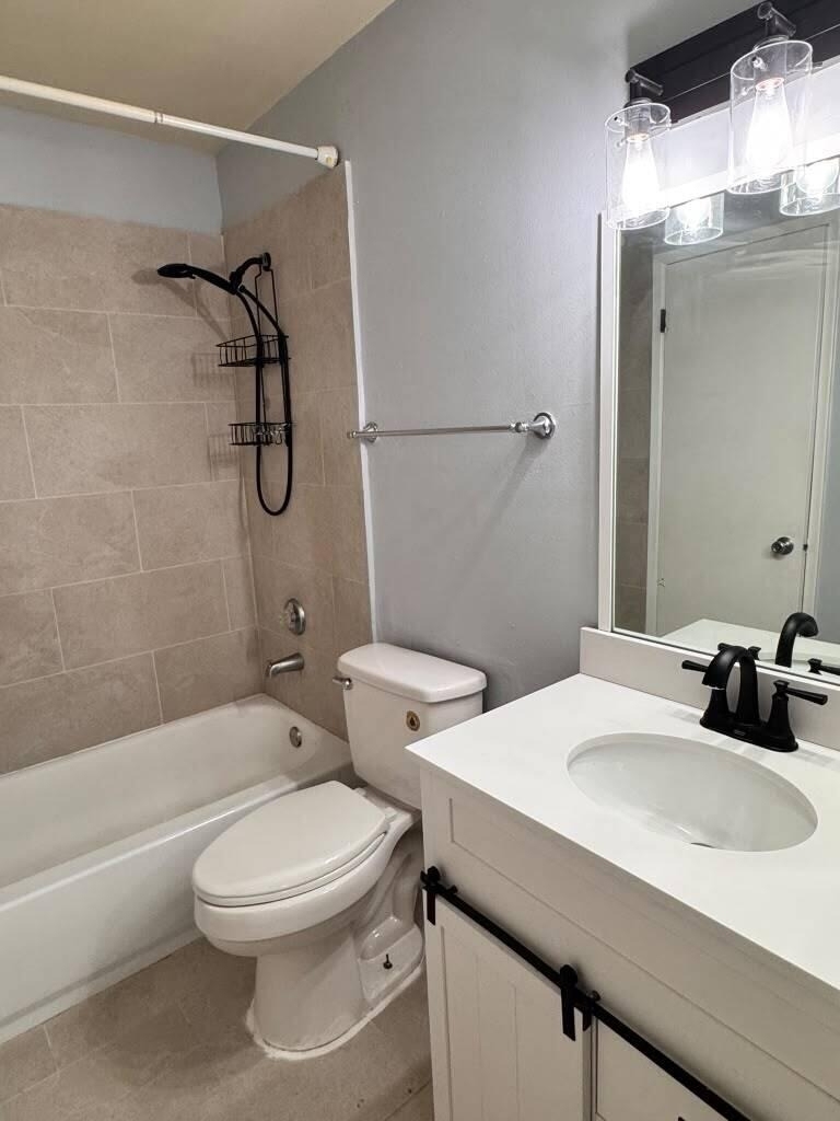 9887 Nob Hill Court - Photo 11