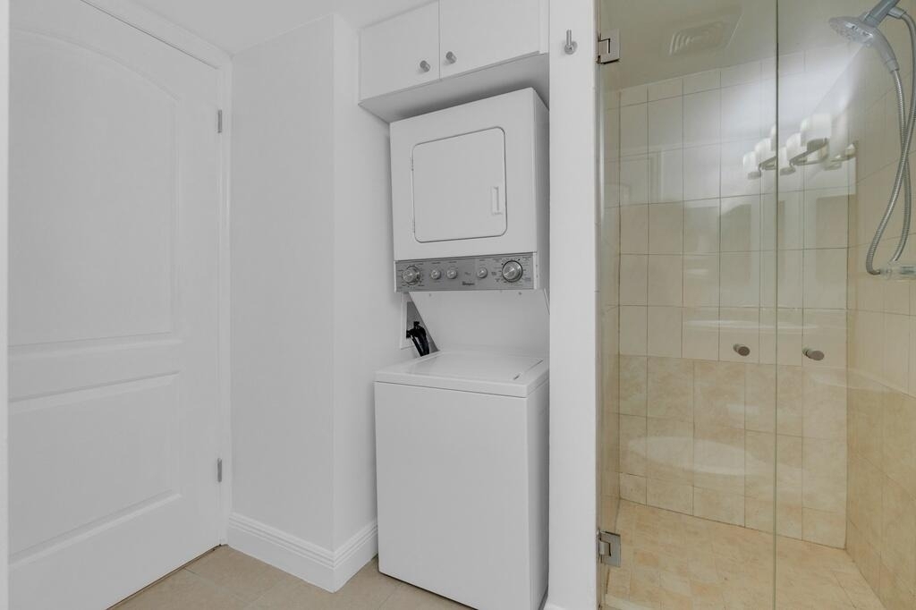 2100 Brickell Avenue - Photo 13