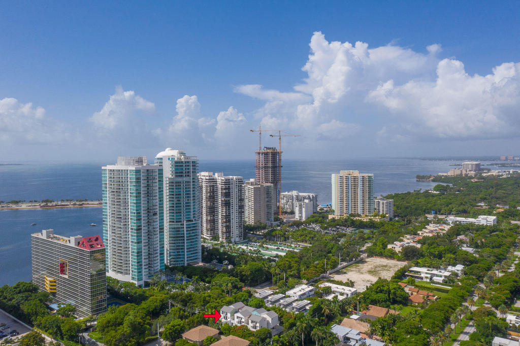 2100 Brickell Avenue - Photo 26