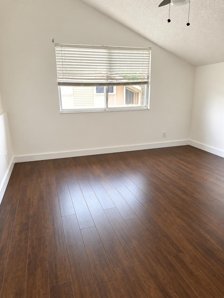 291 Maplecrest Circle - Photo 4