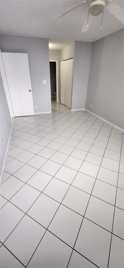 2501 Riverside Drive - Photo 6