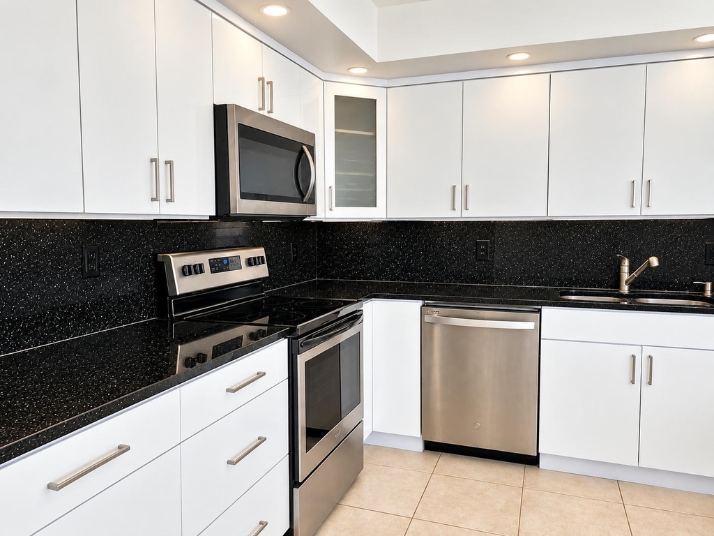2751 S Ocean Drive - Photo 1