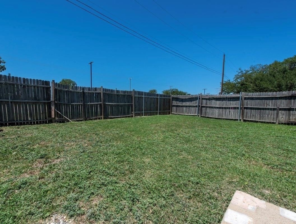 4430 Windsor Drive - Photo 21