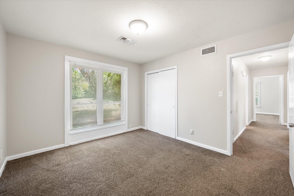 2716 Scruggs Park Drive - Photo 24