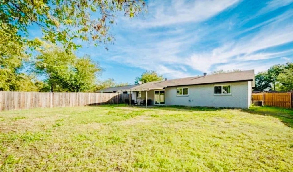 3702 Lindsey Court - Photo 15