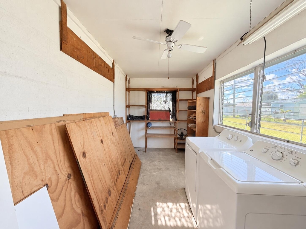 116 Ne Entrada Avenue - Photo 25