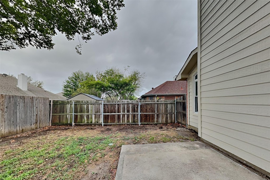 5932 Hillview Drive - Photo 18