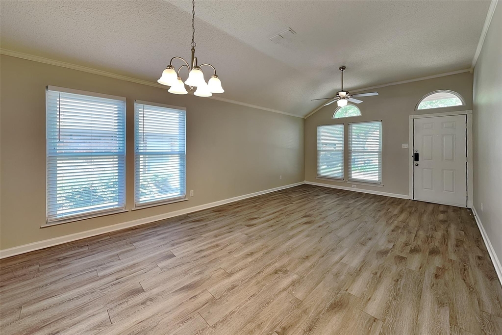 5932 Hillview Drive - Photo 1