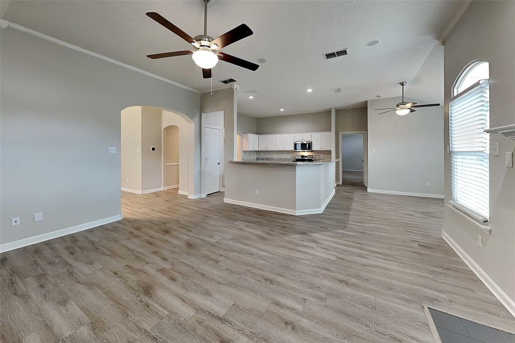 5932 Hillview Drive - Photo 3