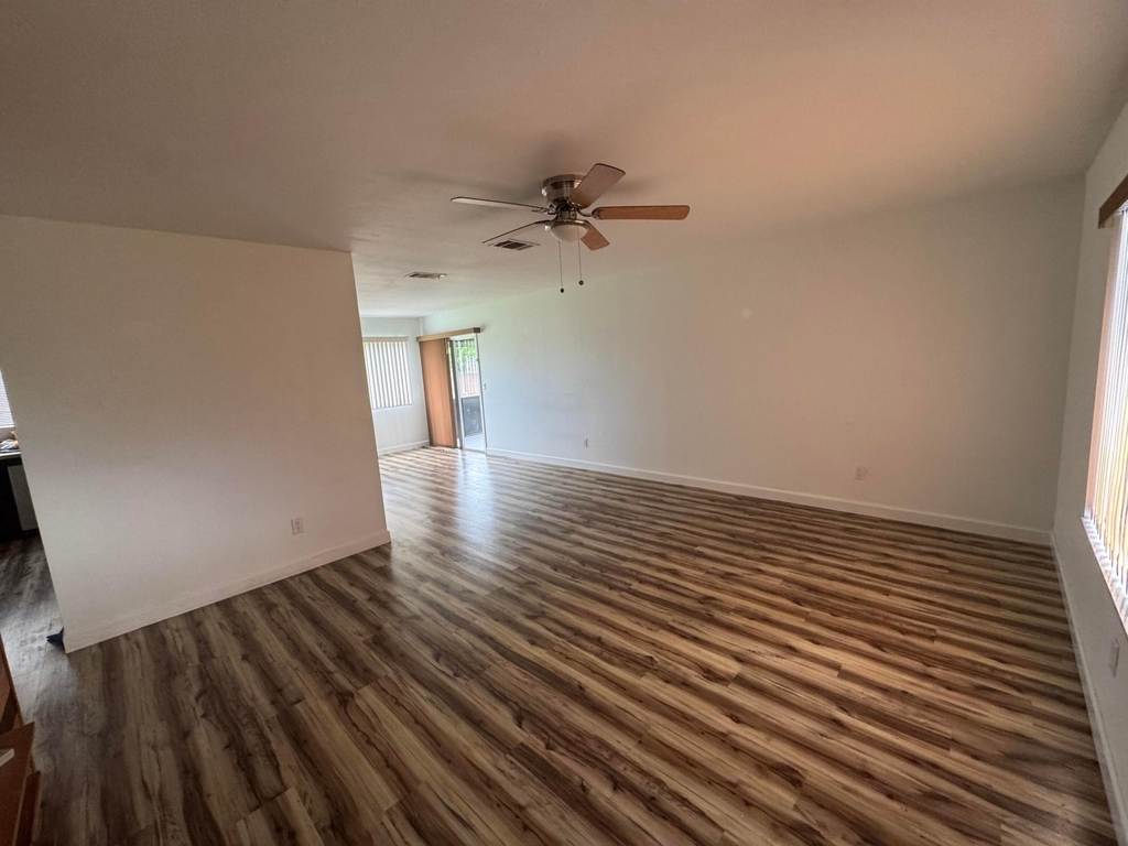 282 Sw Bridgeport Drive - Photo 8