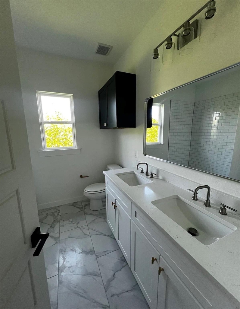309 W Cedar Street - Photo 12