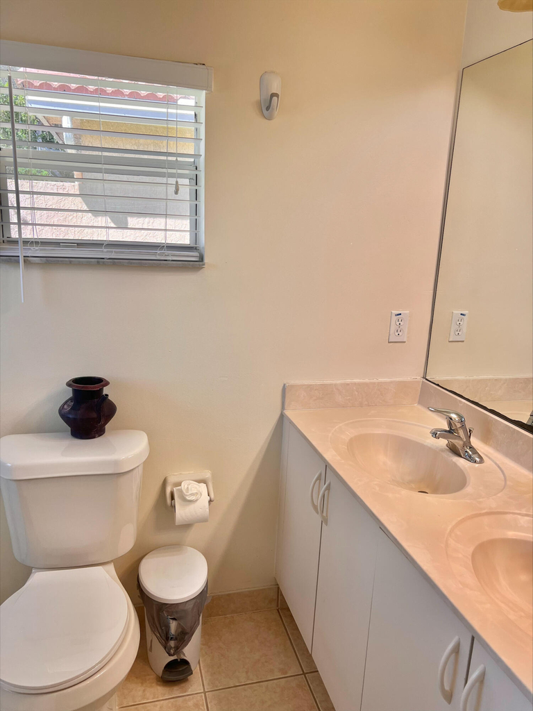6129 Adriatic Way - Photo 14