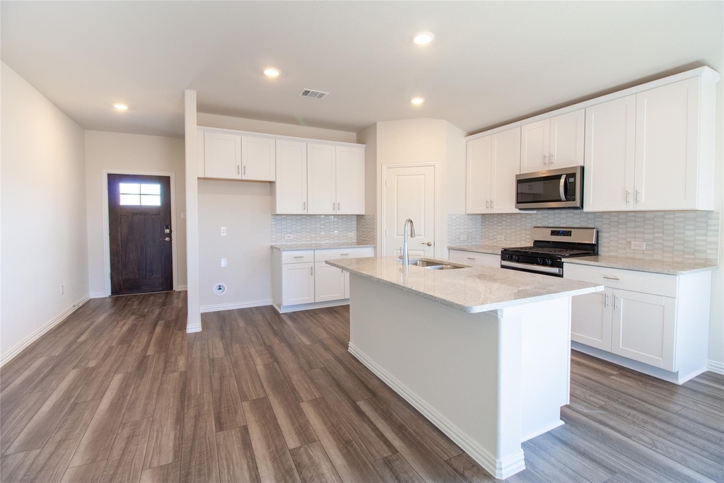 10501 Tuxinaw Trail - Photo 3