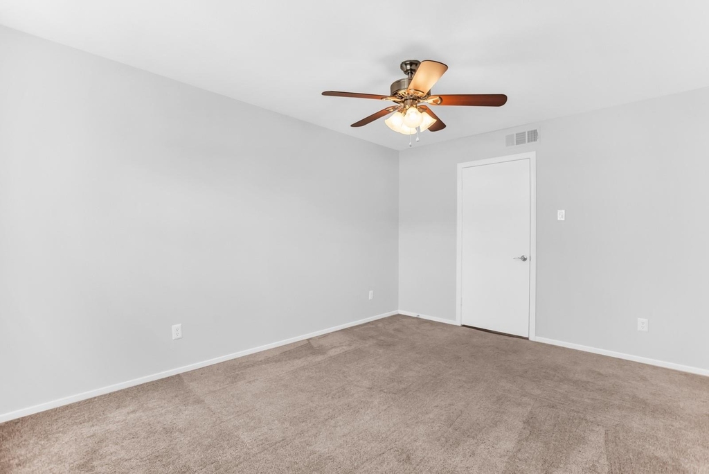 11332 Park Central Place - Photo 8
